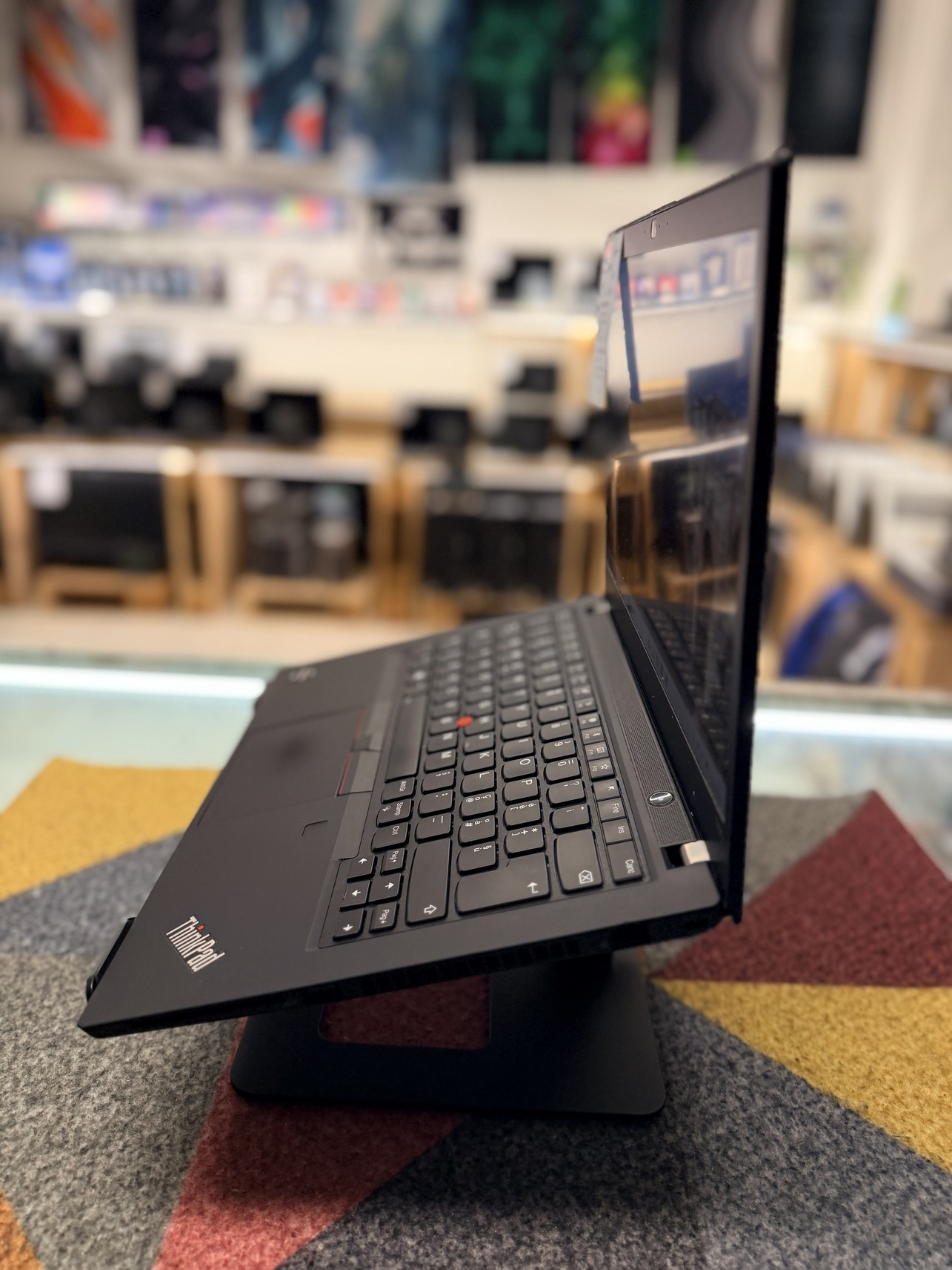 Lenovo ThinkPad T495 Ricondizionato | Ryzen 7 PRO 3700U | 16GB RAM | 512GB SSD | 14" | Windows 11 Pro | Grado B - immagine 7