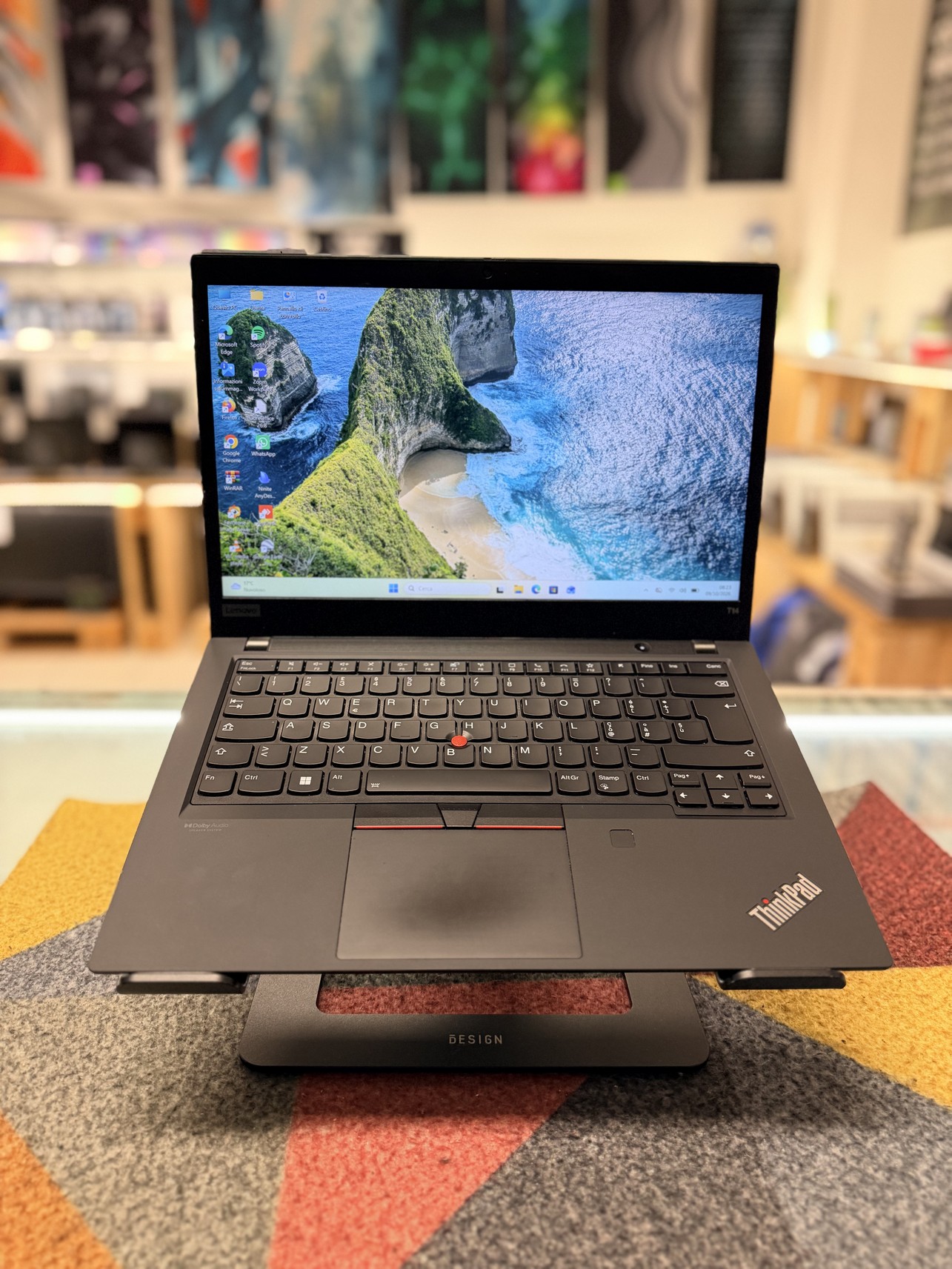 Lenovo ThinkPad T14 Gen 2 Ricondizionato | i7-1165G7 | 16GB RAM | 512GB SSD | 14" | Windows 11 Pro | Grado B