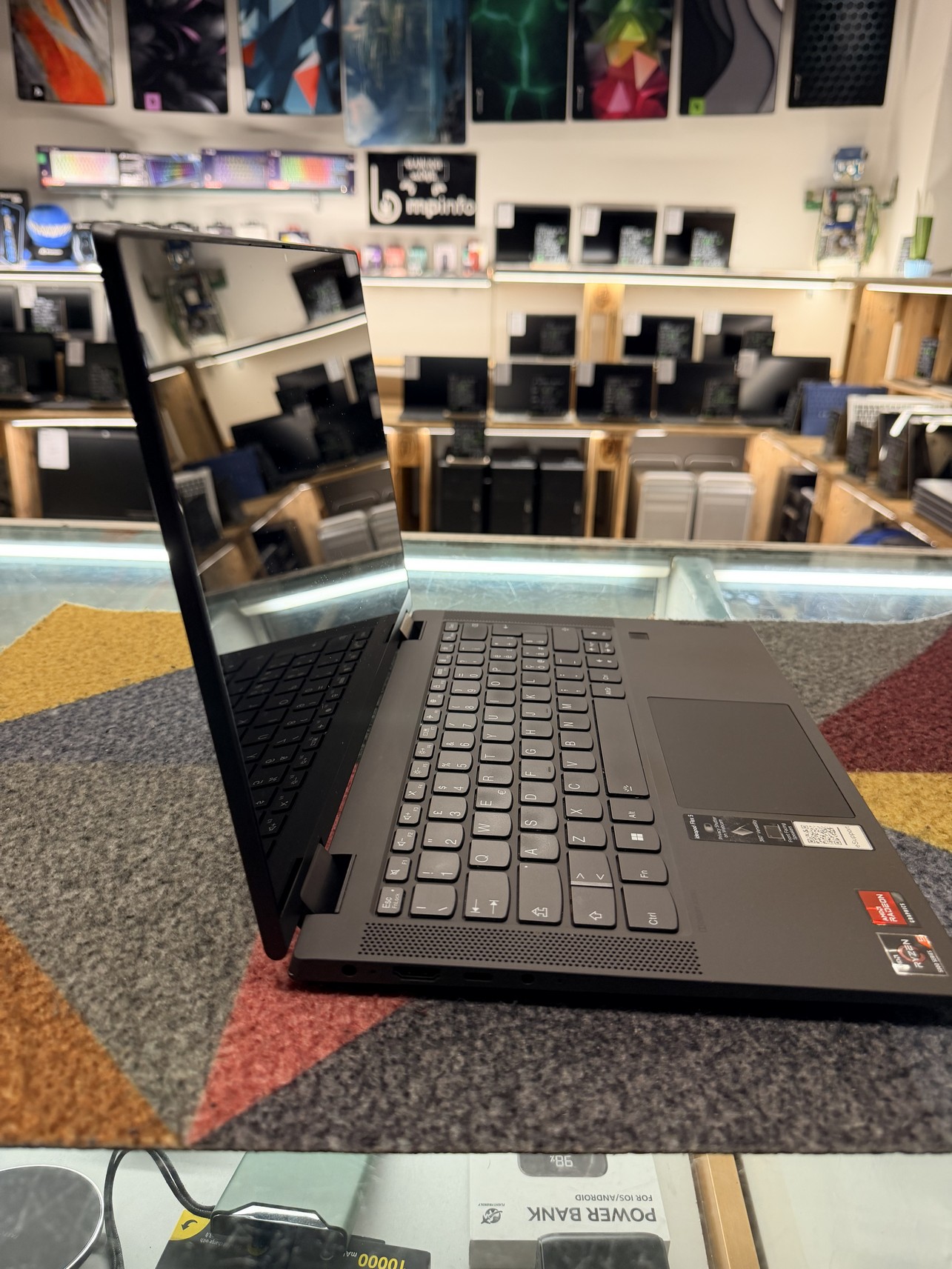 Lenovo IdeaPad Flex 5 14ALC05 Ricondizionato | Ryzen 5 5500U | 8GB RAM | 512GB SSD | 14" FHD Touch | Windows 11 Pro | Grado B