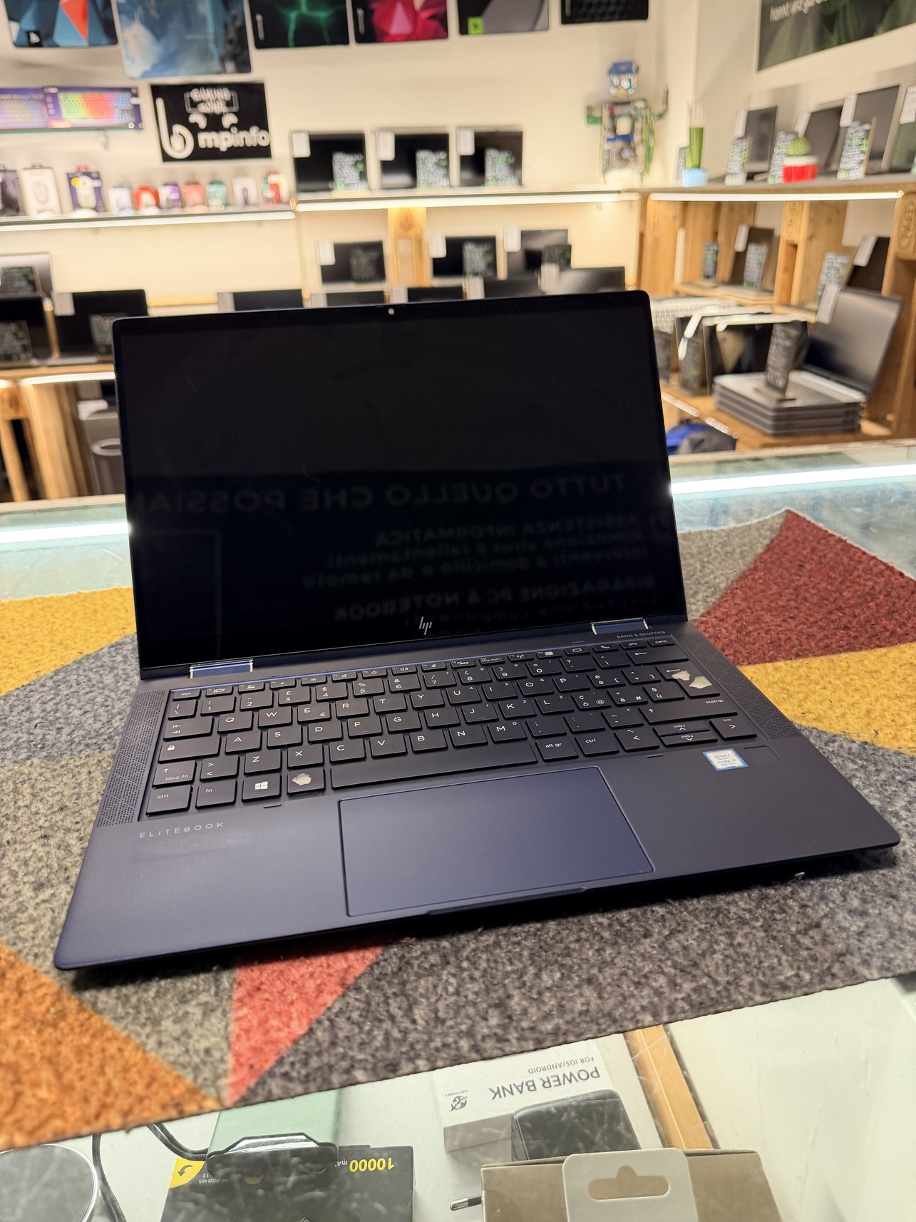 Lenovo ThinkPad X1 Carbon Gen 6 Ricondizionato | i7-8550U | 8GB RAM | 256GB SSD | 14" FHD | 4G LTE | Windows 11 Pro | Grado A
