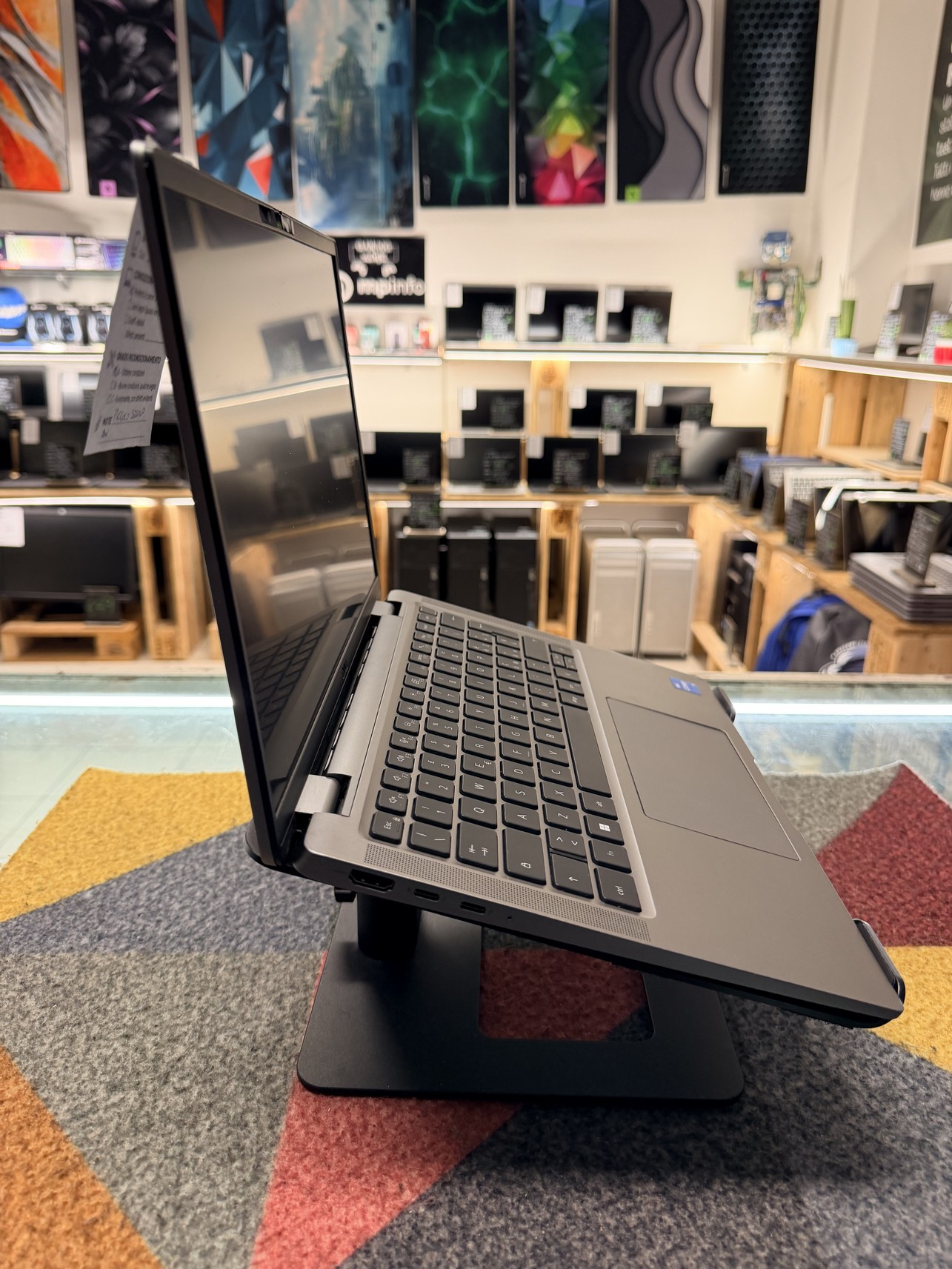 Dell Latitude 7440 Ricondizionato | i5-1345U | 16GB RAM | 256GB SSD | 14" FHD+ | Windows 11 Pro | Grado B - immagine 2
