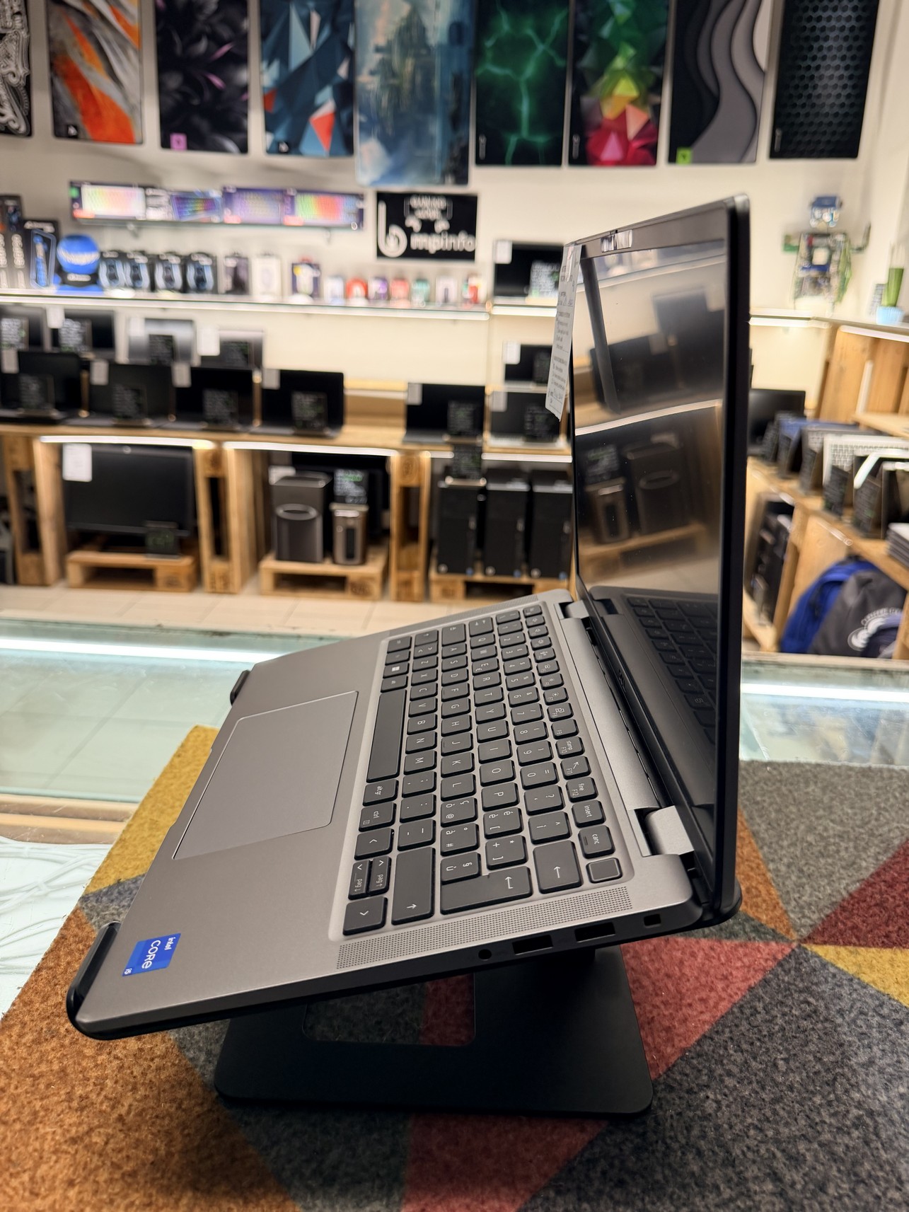 Dell Latitude 7440 Ricondizionato | i5-1345U | 16GB RAM | 256GB SSD | 14" FHD+ | Windows 11 Pro | Grado B - immagine 4