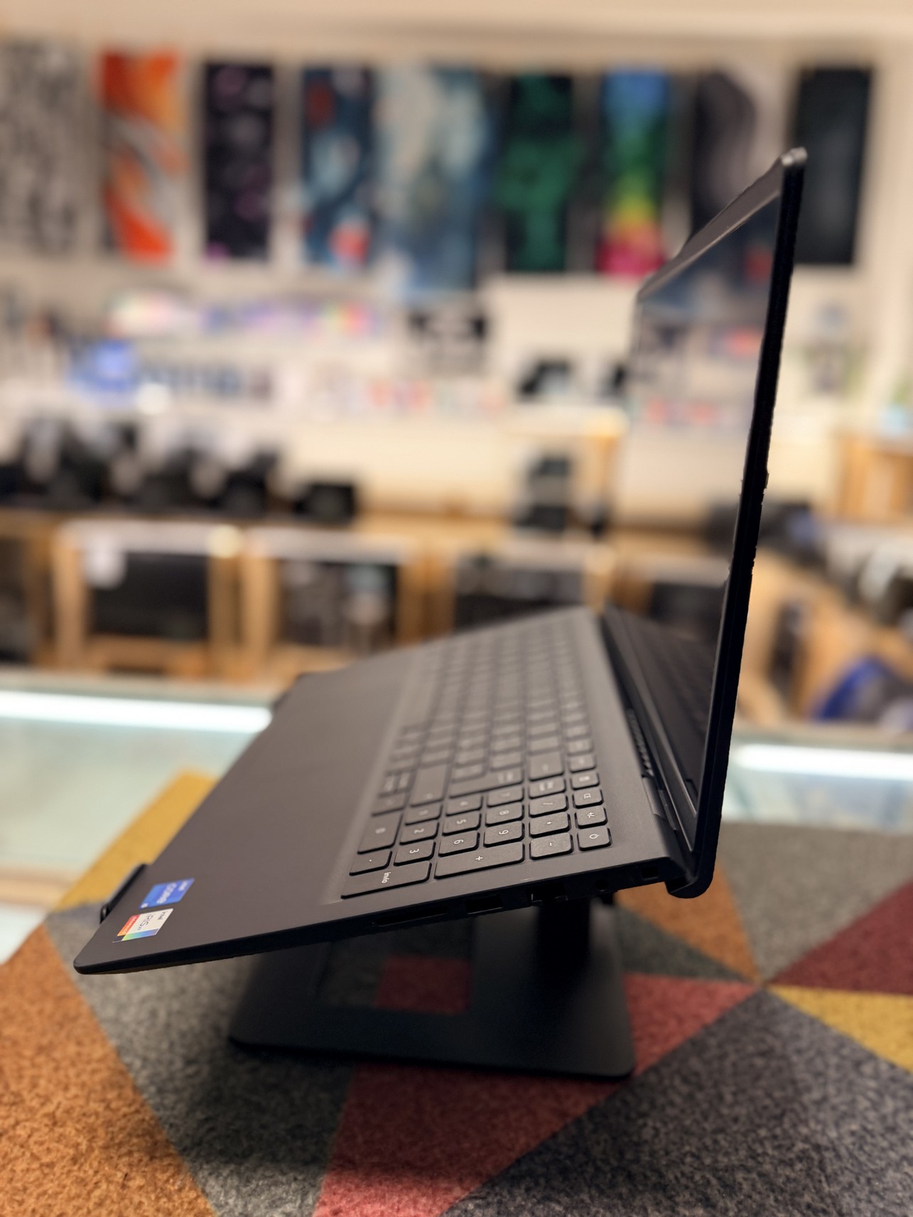 Dell Vostro 3510 Ricondizionato | i5-1135G7 | 16GB RAM | 512GB SSD | 15.6" FHD | Windows 11 Pro | Grado B - immagine 2