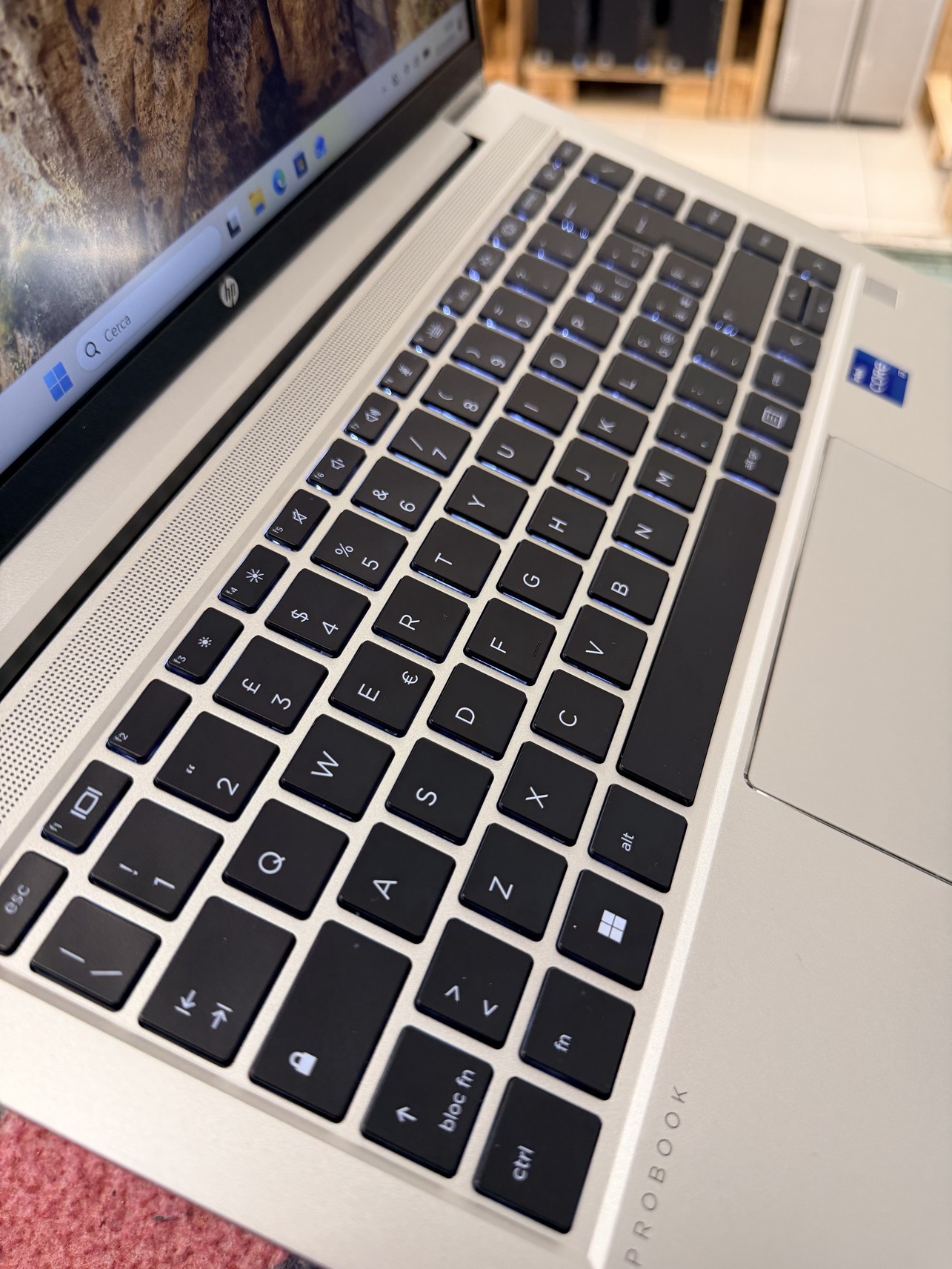 HP ProBook 440 G8 Ricondizionato | i7-1165G7 | 16GB RAM | 512GB SSD | 14″ FHD | Windows 11 Pro | Grado A - immagine 3
