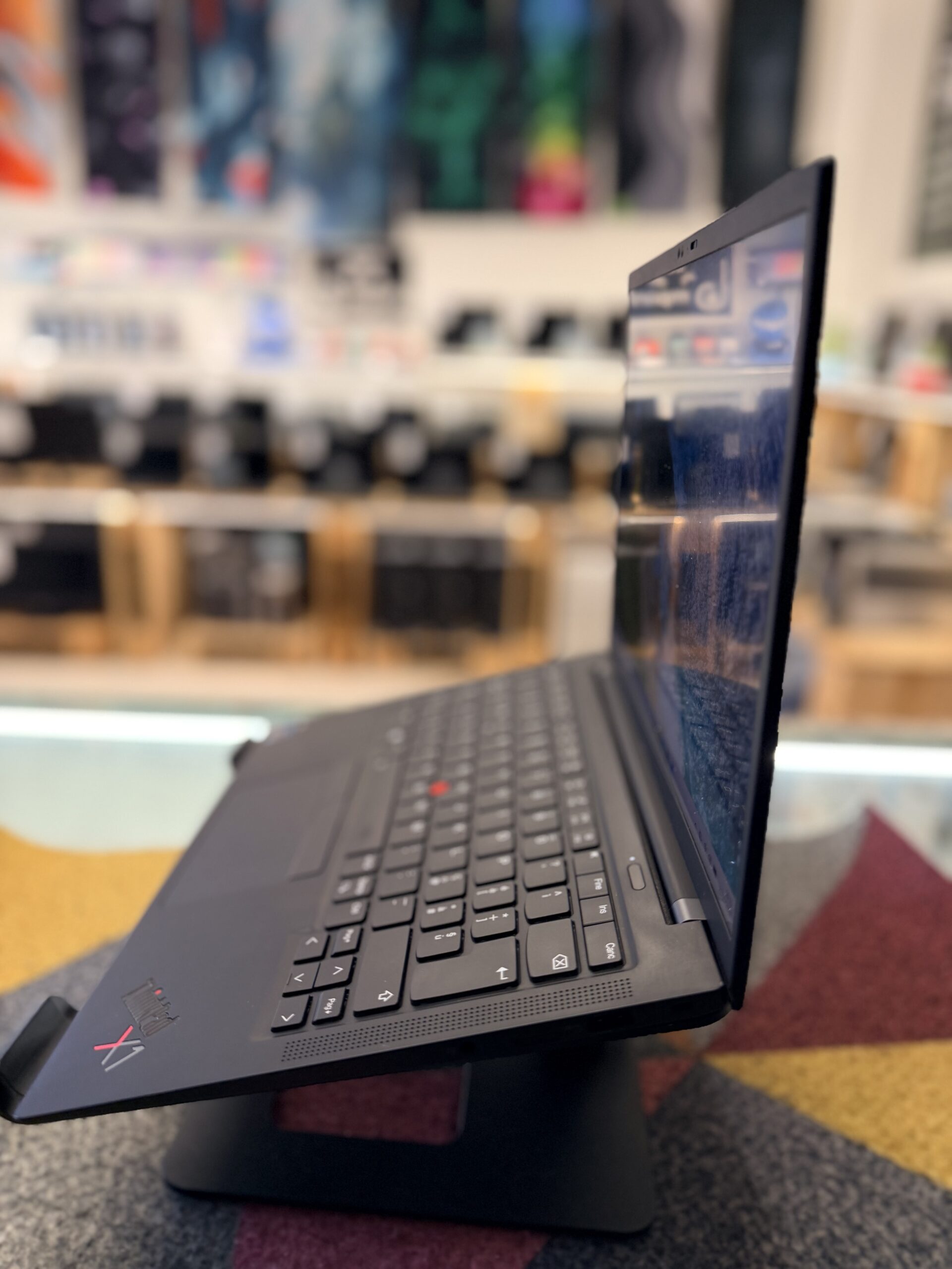 Lenovo ThinkPad X1 Carbon Gen 9 Ricondizionato | i5-1135G7 | 16GB RAM | 512GB SSD | 14" WUXGA | Windows 11 Pro | Grado B - immagine 5