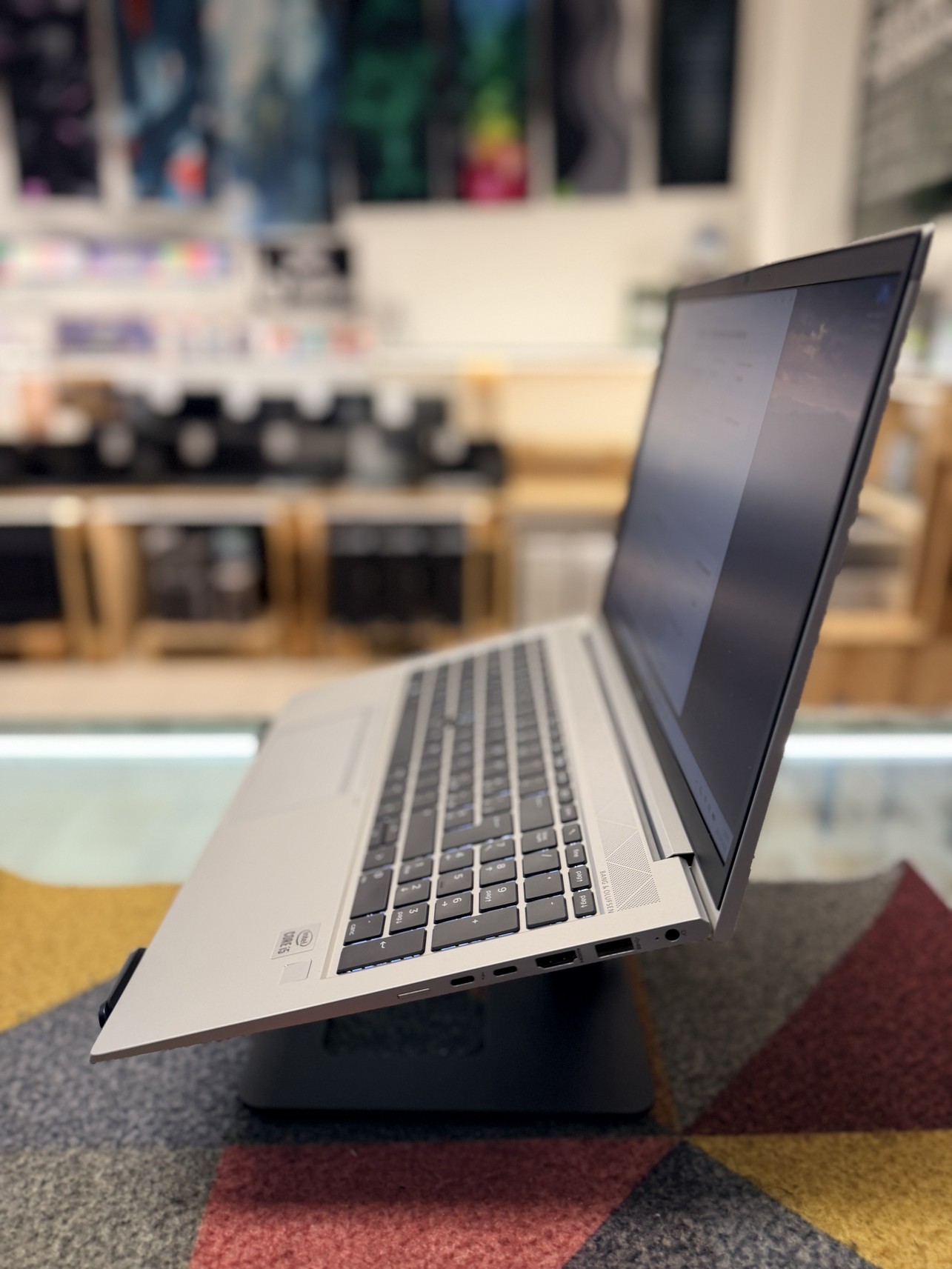 HP EliteBook 850 G7 Ricondizionato | i5-10210U | 8GB RAM | 256GB SSD | 15.6″ FHD | Windows 11 Pro | Grado A - immagine 3