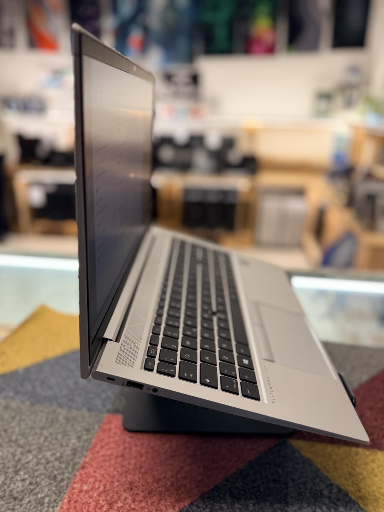HP EliteBook 850 G7 Ricondizionato | i5-10210U | 8GB RAM | 256GB SSD | 15.6″ FHD | Windows 11 Pro | Grado A - immagine 5
