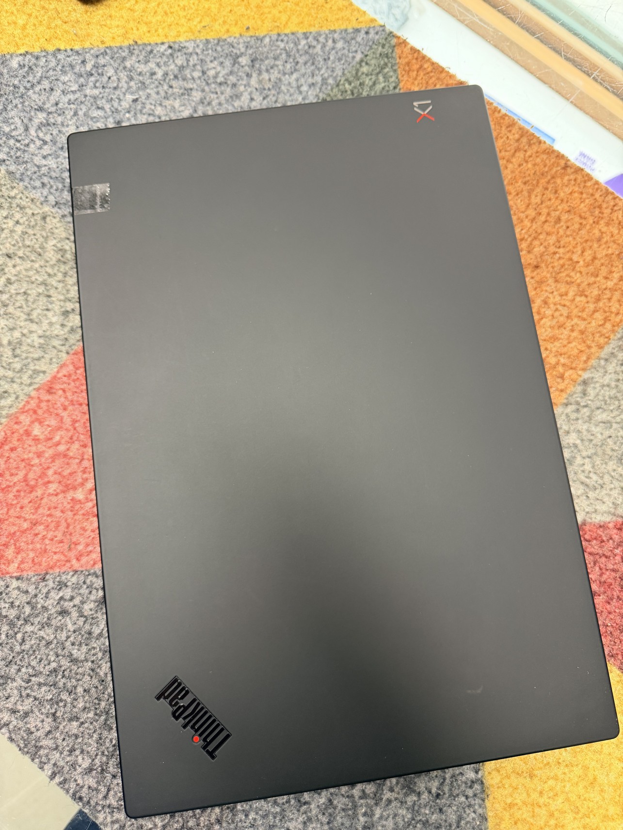 Lenovo ThinkPad X1 Carbon Gen 7 Ricondizionato | i7-8565U | 16GB RAM | 512GB SSD | 14″ | Windows 11 Pro | Grado A - immagine 2