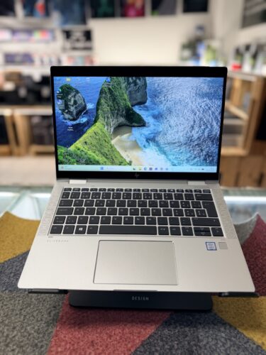 HP EliteBook x360 1030 G4
