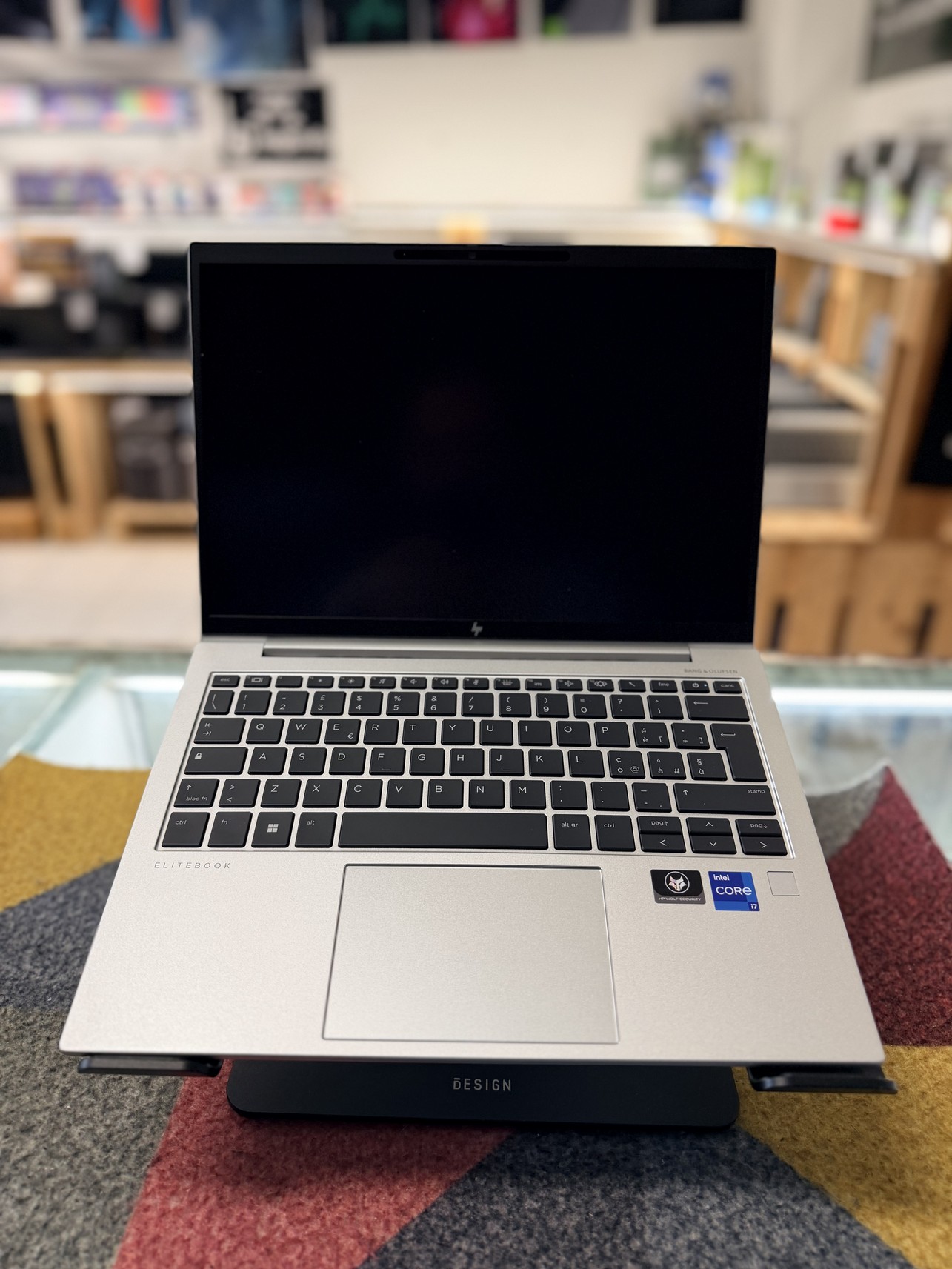 HP EliteBook 830 G9 Ricondizionato | i7-1255U | 16GB RAM | 512GB SSD | 13.3″ WUXGA | Windows 11 Pro | Grado A
