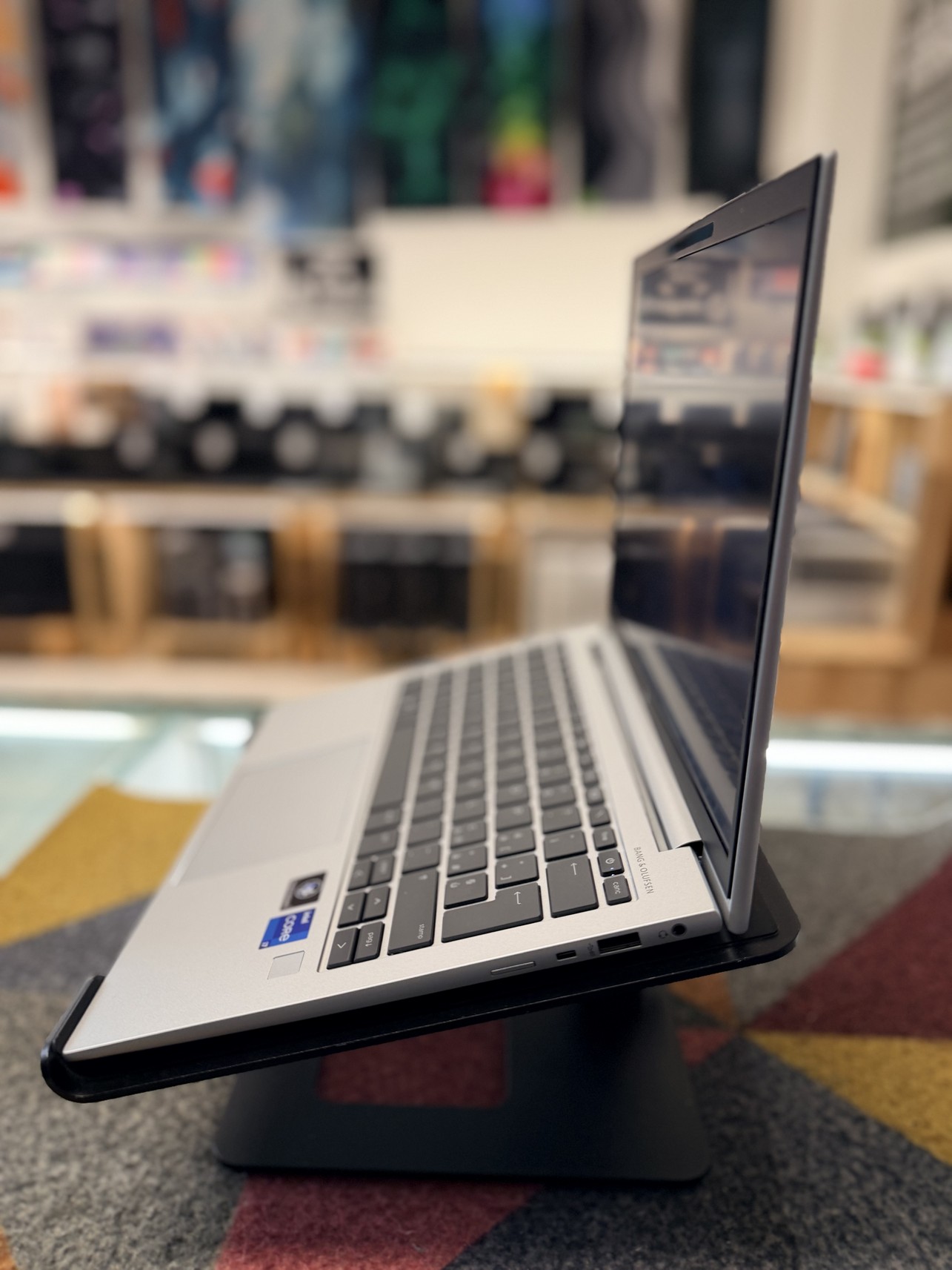 HP EliteBook 830 G9 Ricondizionato | i7-1255U | 16GB RAM | 512GB SSD | 13.3″ WUXGA | Windows 11 Pro | Grado A - immagine 5